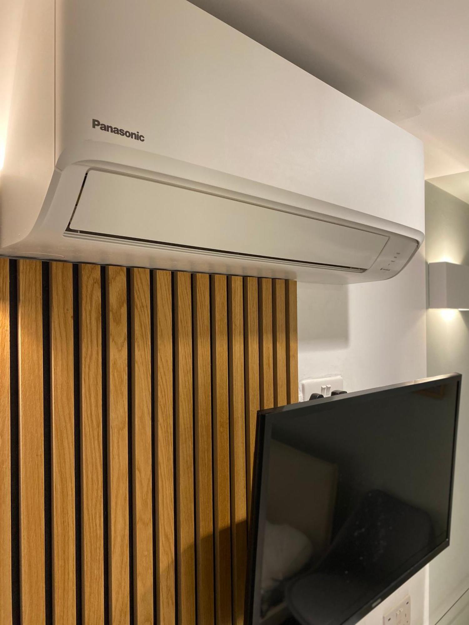 Central Ensuite Guest Unit With Ac And Free On-Street Parking Brighton Kültér fotó